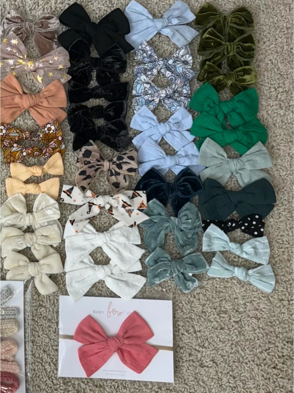 Assorted Girls' Bow Headband - Coral Pink Featured Style
